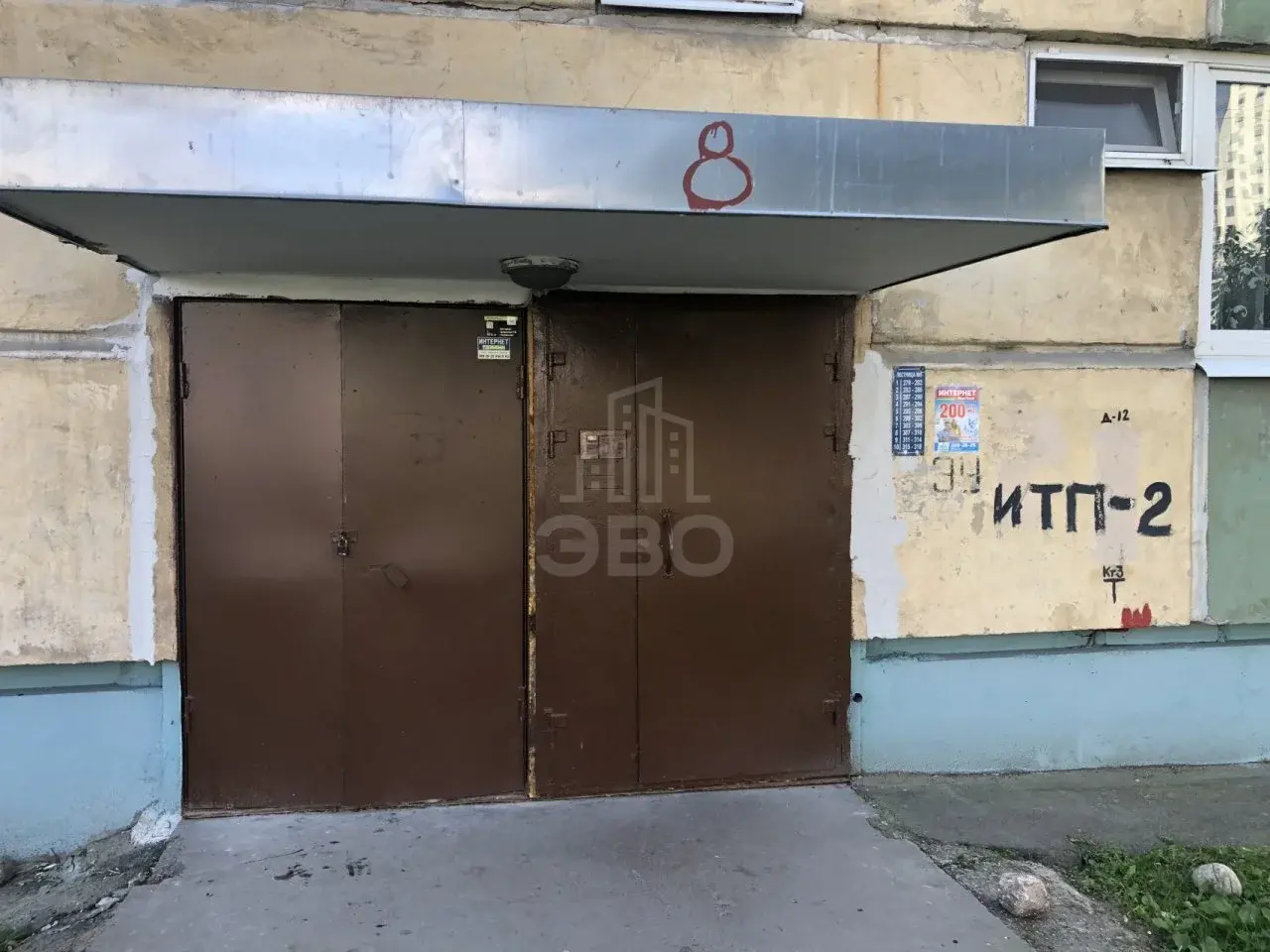 трехкомнатная квартира в Санкт-Петербурге по адресу: Дунайский проспект, 7