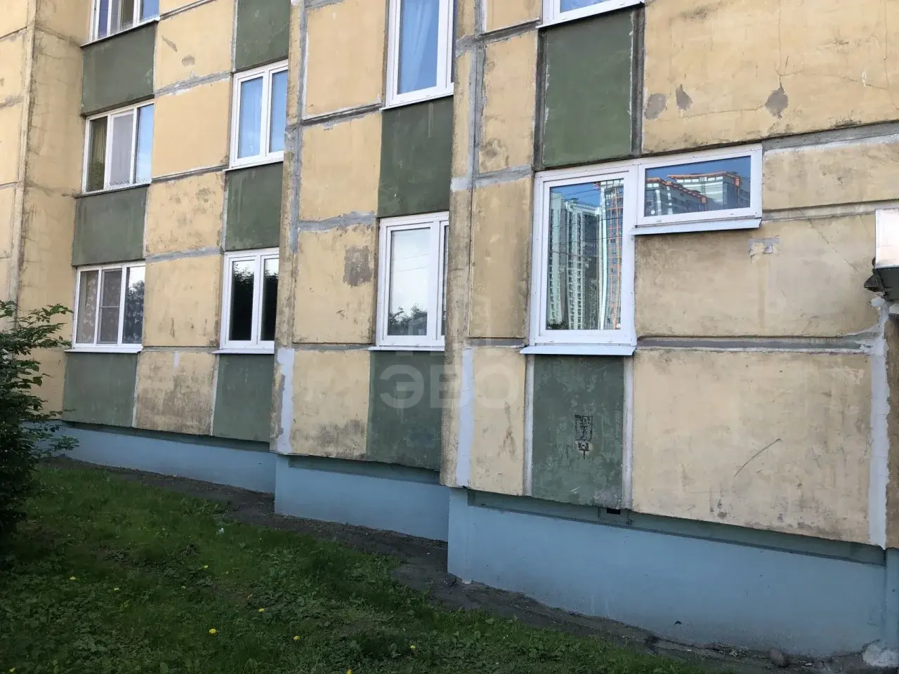 трехкомнатная квартира в Санкт-Петербурге по адресу: Дунайский проспект, 7