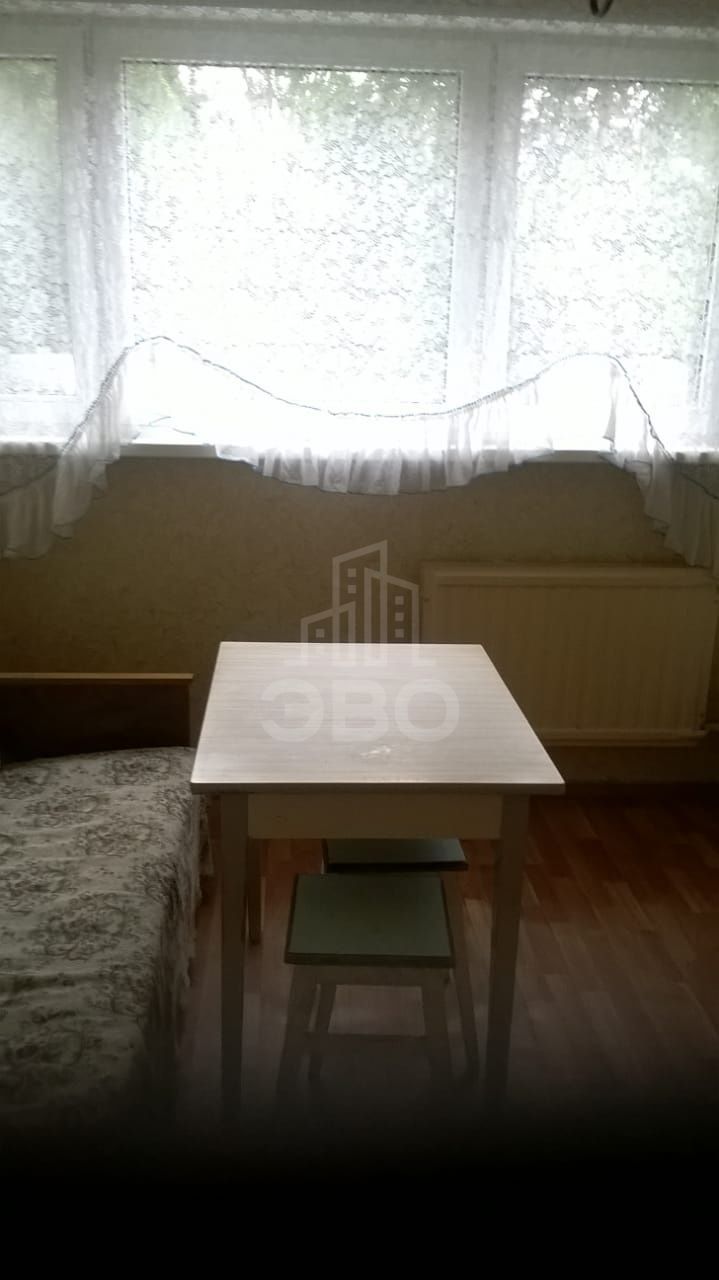 трехкомнатная квартира в Санкт-Петербурге по адресу: Маршала Казакова ул., 10