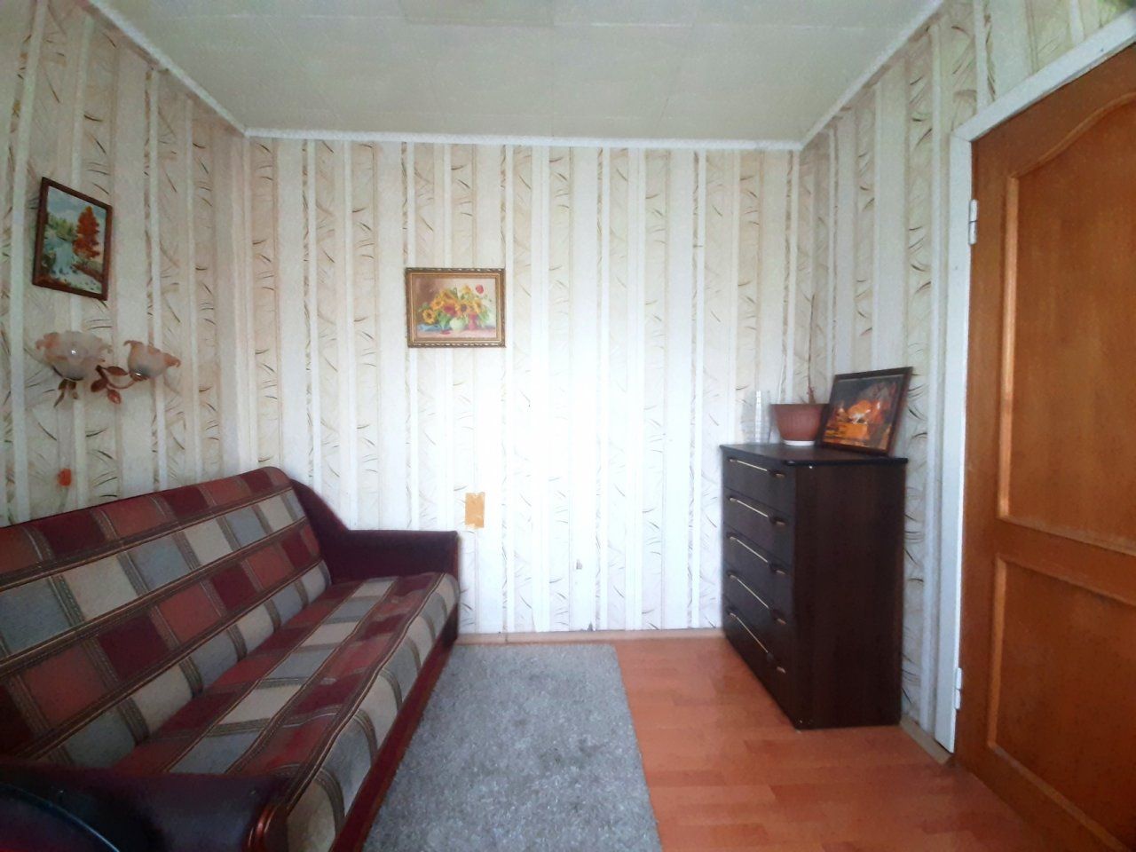 двухкомнатная квартира в Санкт-Петербурге по адресу: Школьная ул., 7