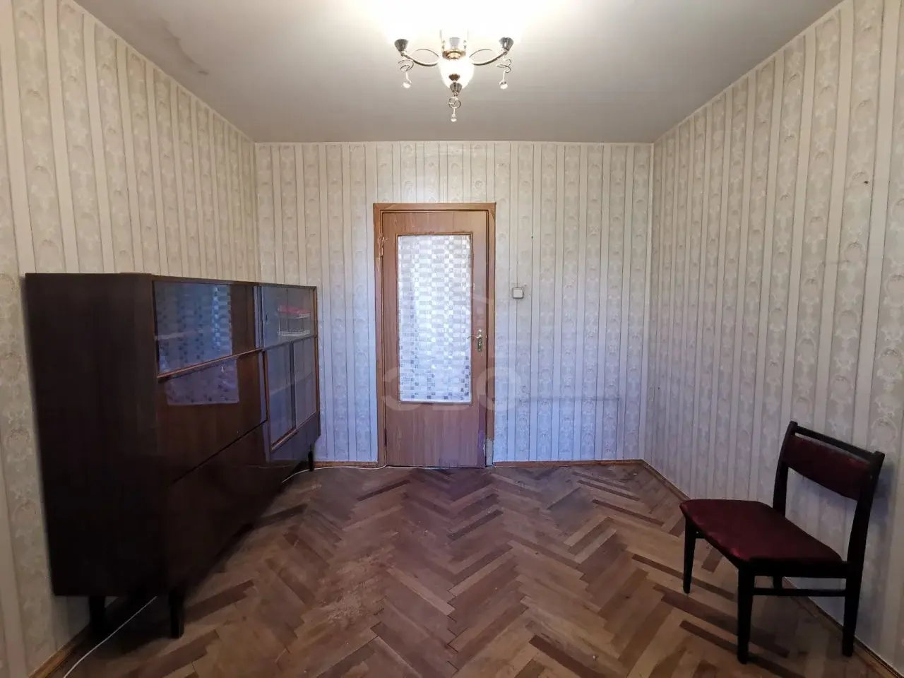 трехкомнатная квартира в Санкт-Петербурге по адресу: Хасанская ул., 14, к 1
