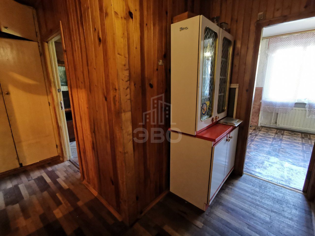 трехкомнатная квартира в Санкт-Петербурге по адресу: Хасанская ул., 14, к 1