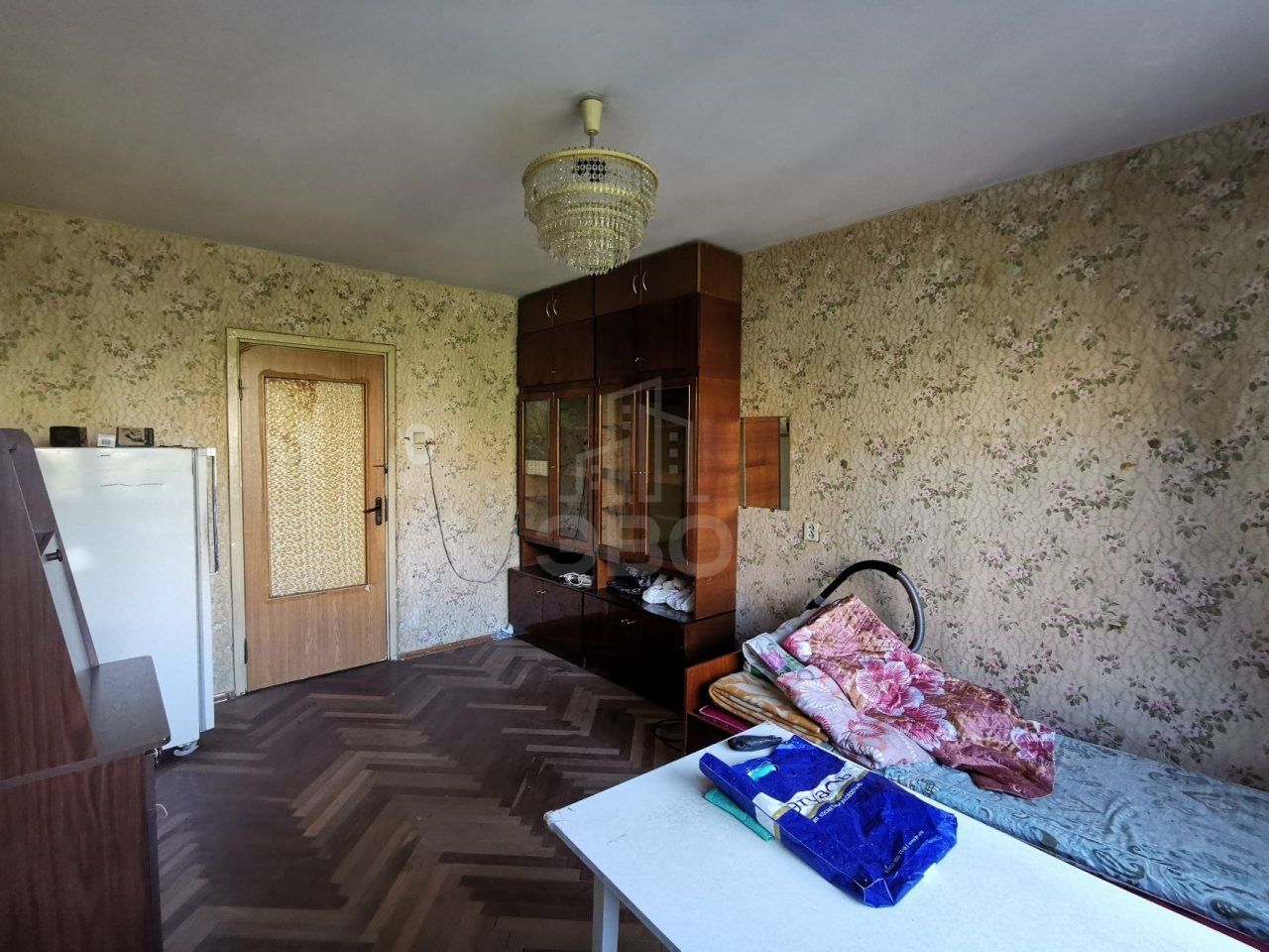 трехкомнатная квартира в Санкт-Петербурге по адресу: Хасанская ул., 14, к 1