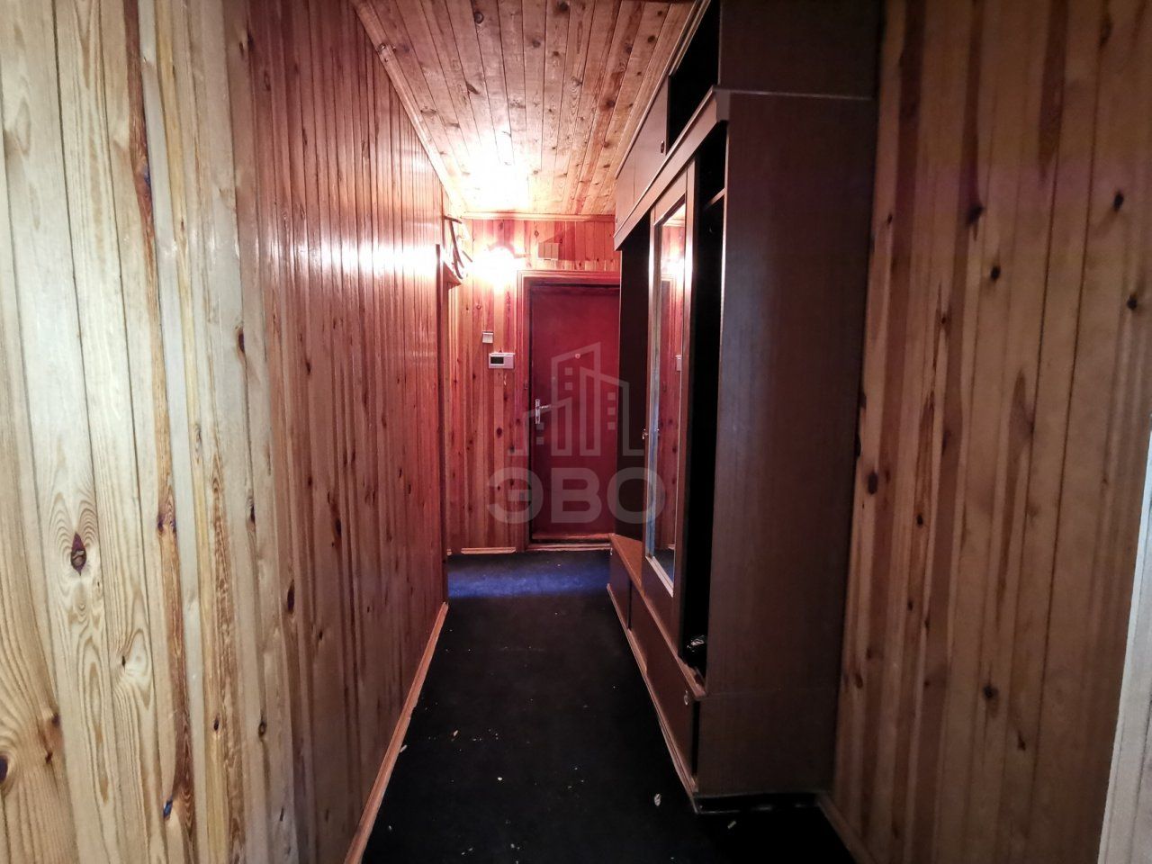 трехкомнатная квартира в Санкт-Петербурге по адресу: Хасанская ул., 14, к 1