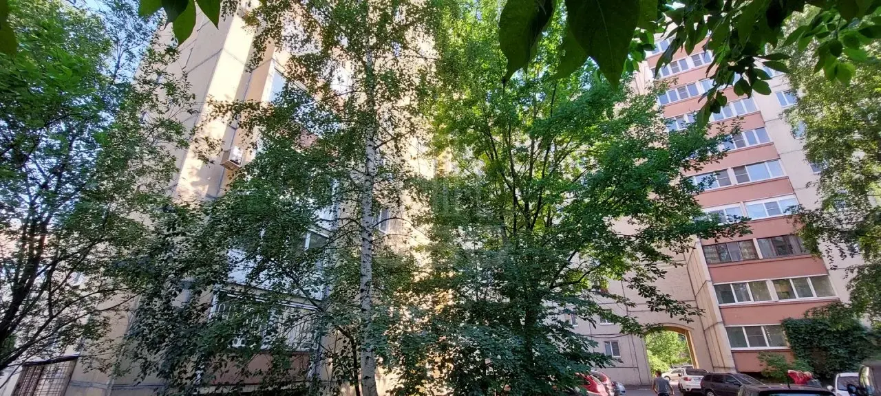 двухкомнатная квартира в Санкт-Петербурге по адресу: Глазурная ул., 2