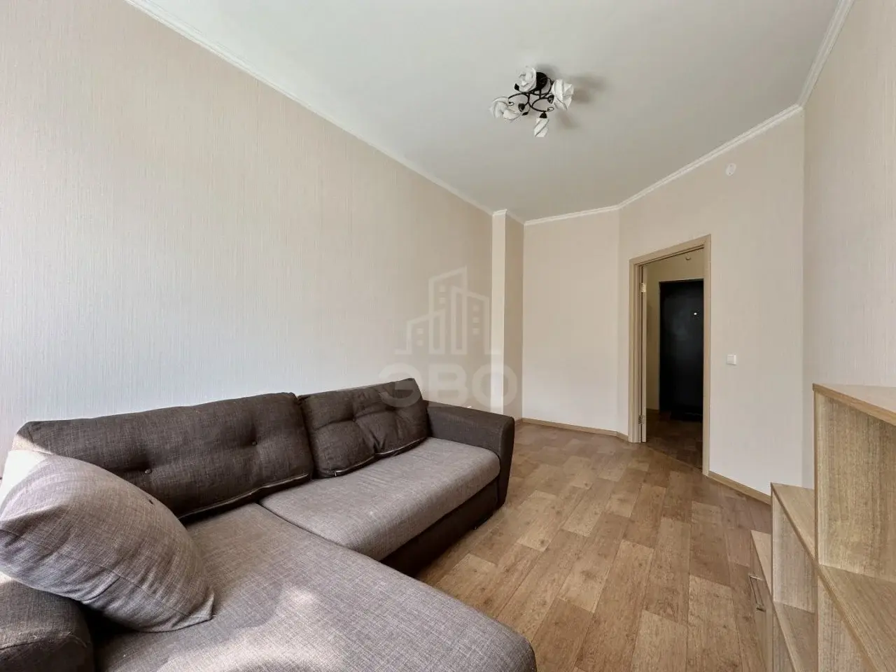 однокомнатная квартира в Санкт-Петербурге по адресу: Есенина ул., 1, к 1