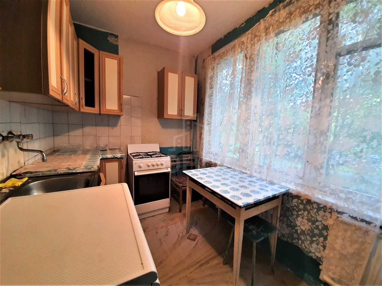 двухкомнатная квартира в Санкт-Петербурге по адресу: Тимуровская ул., 24, к 1