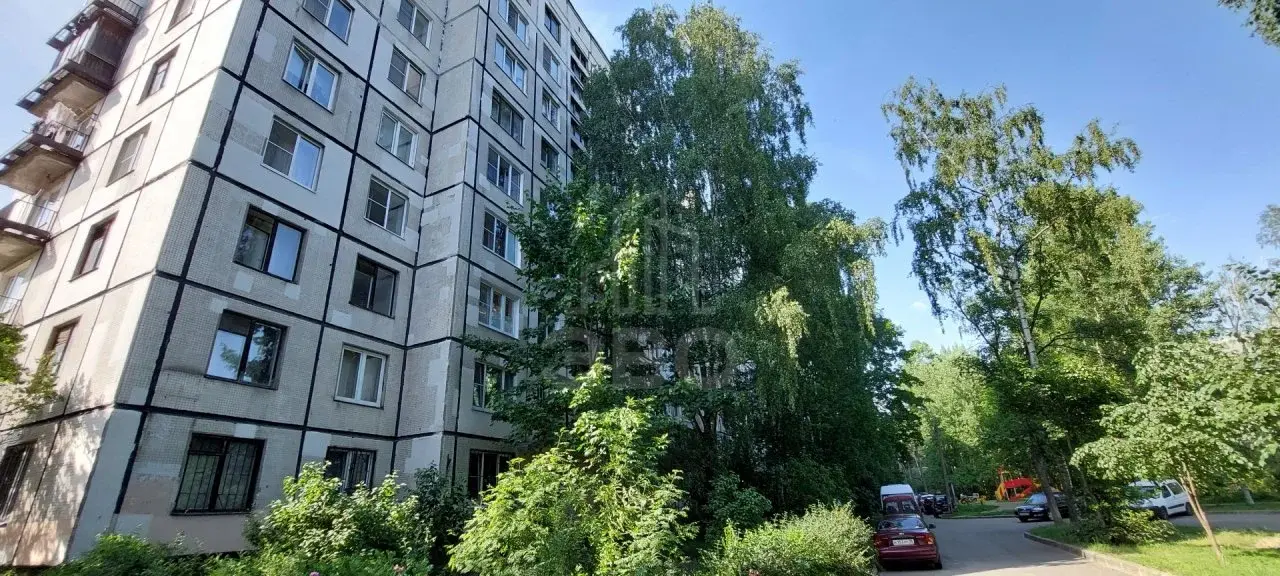 трехкомнатная квартира в Санкт-Петербурге по адресу: Гражданский проспект, 110, к 4