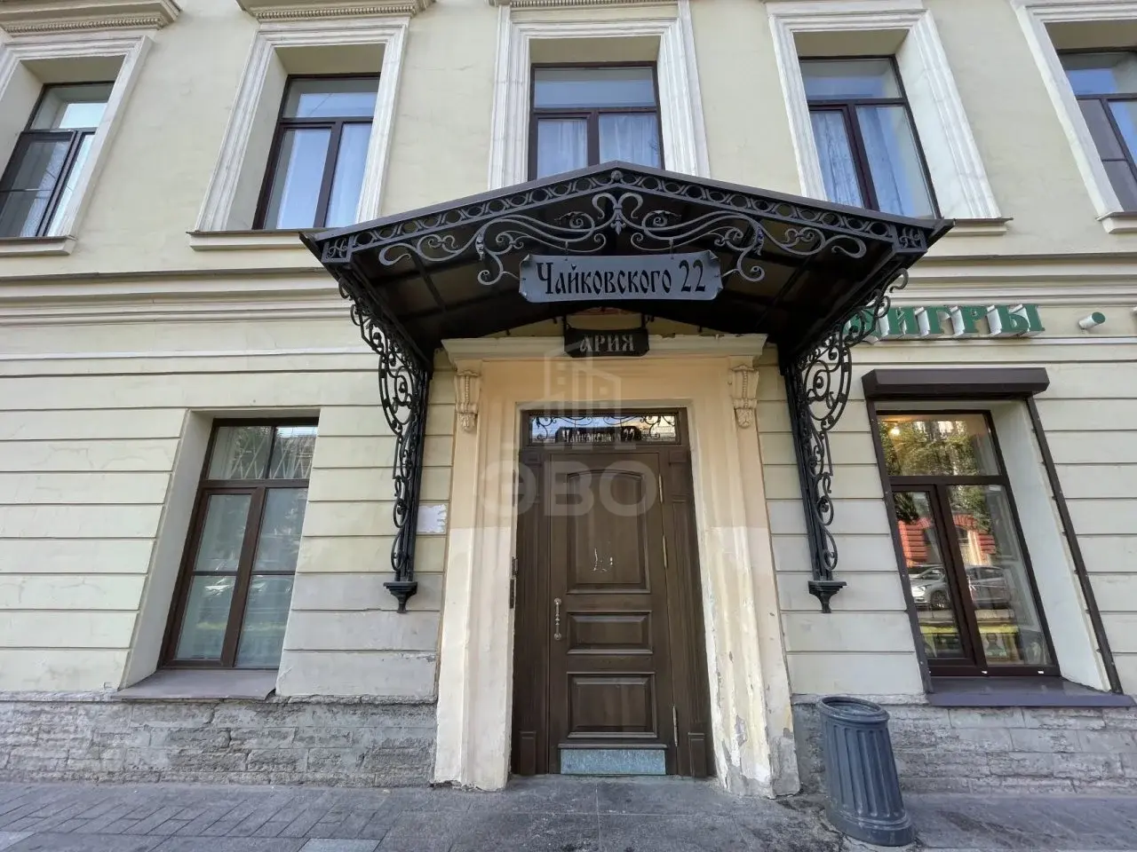 четырехкомнатная квартира в Санкт-Петербурге по адресу: Чайковского ул., 22