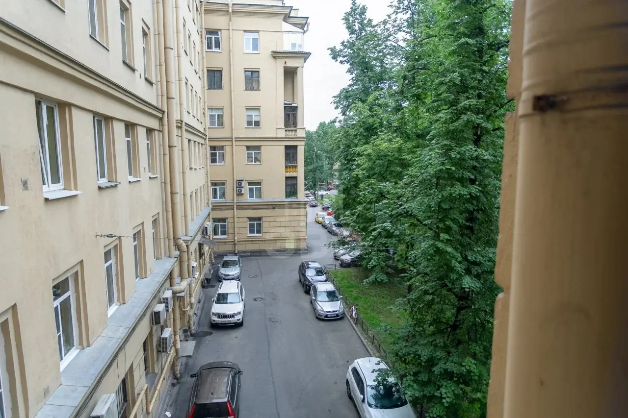 двухкомнатная квартира в Санкт-Петербурге по адресу: Стачек проспект, 88