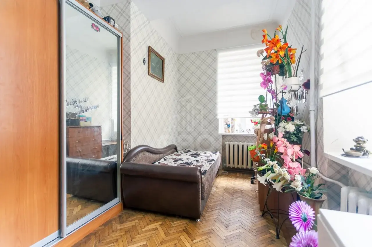 двухкомнатная квартира в Санкт-Петербурге по адресу: Стачек проспект, 88