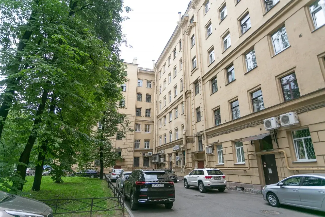 двухкомнатная квартира в Санкт-Петербурге по адресу: Стачек проспект, 88