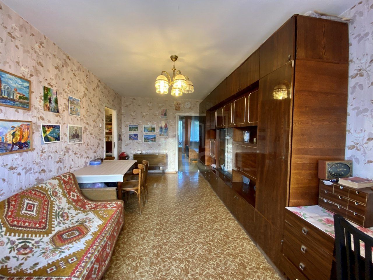 трехкомнатная квартира в Санкт-Петербурге по адресу: Художников проспект, 18, к 2