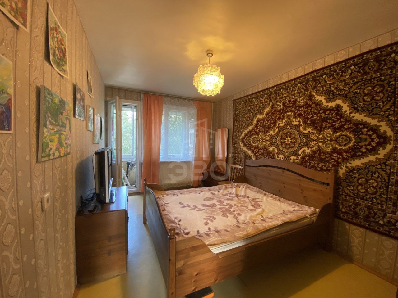 трехкомнатная квартира в Санкт-Петербурге по адресу: Художников проспект, 18, к 2