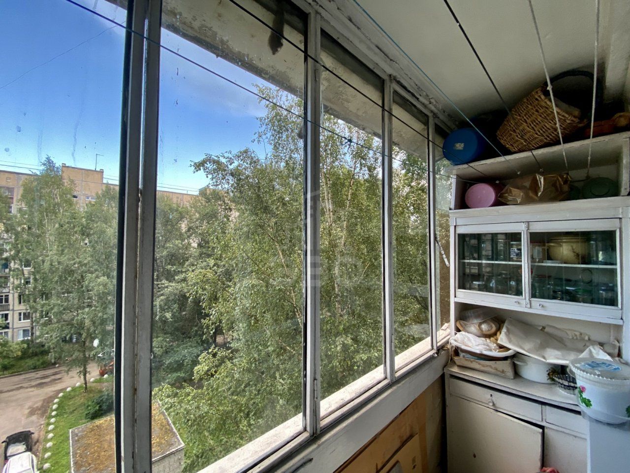 трехкомнатная квартира в Санкт-Петербурге по адресу: Художников проспект, 18, к 2