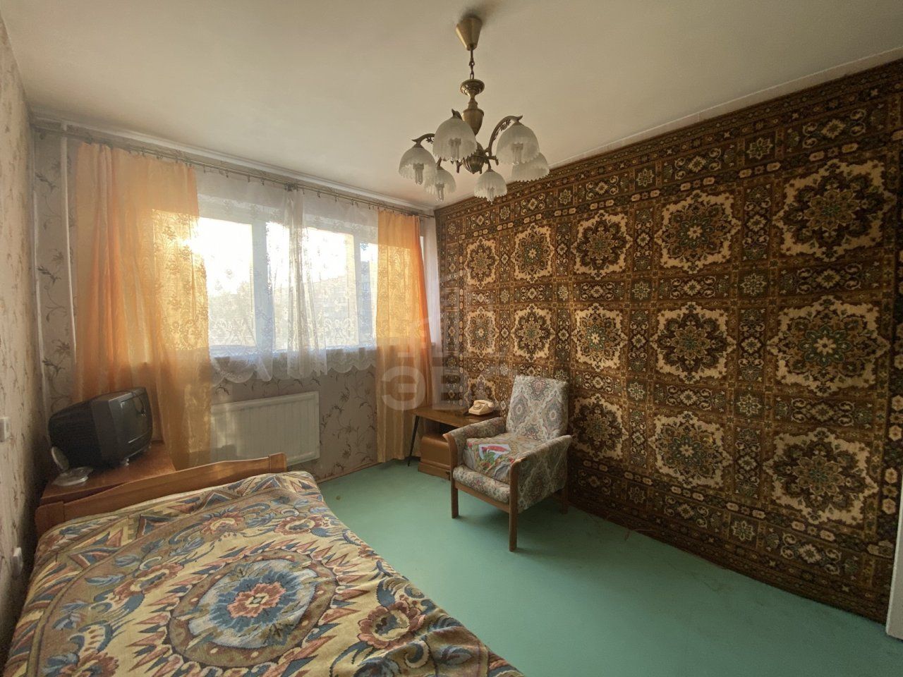 трехкомнатная квартира в Санкт-Петербурге по адресу: Художников проспект, 18, к 2