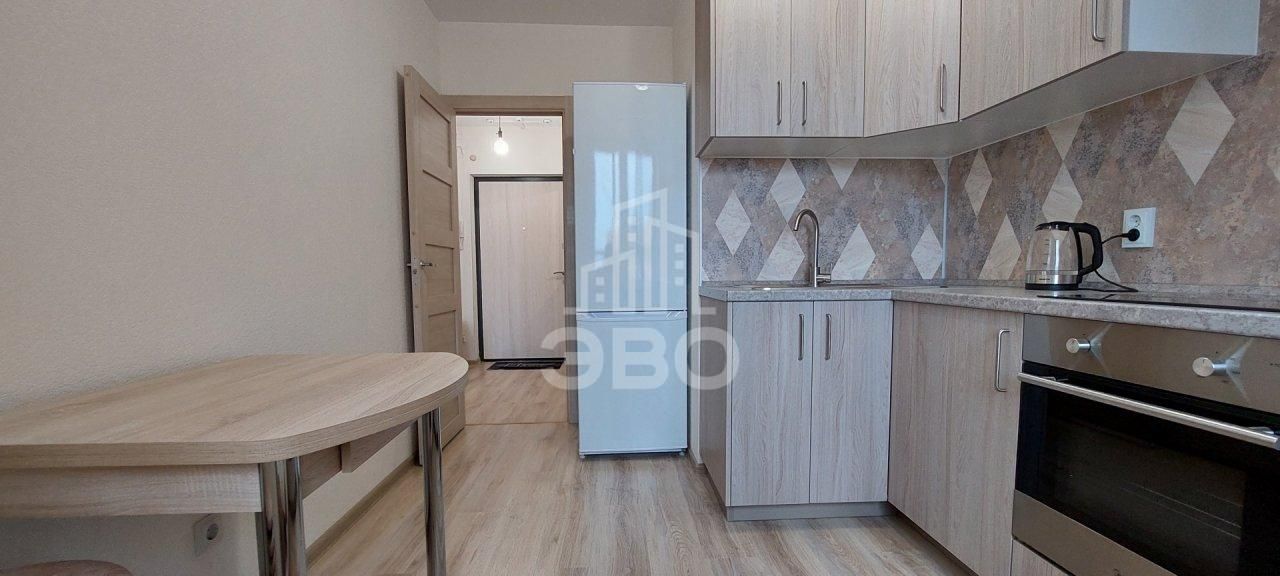 однокомнатная квартира в Санкт-Петербурге по адресу: Русановская ул., 18, к 3