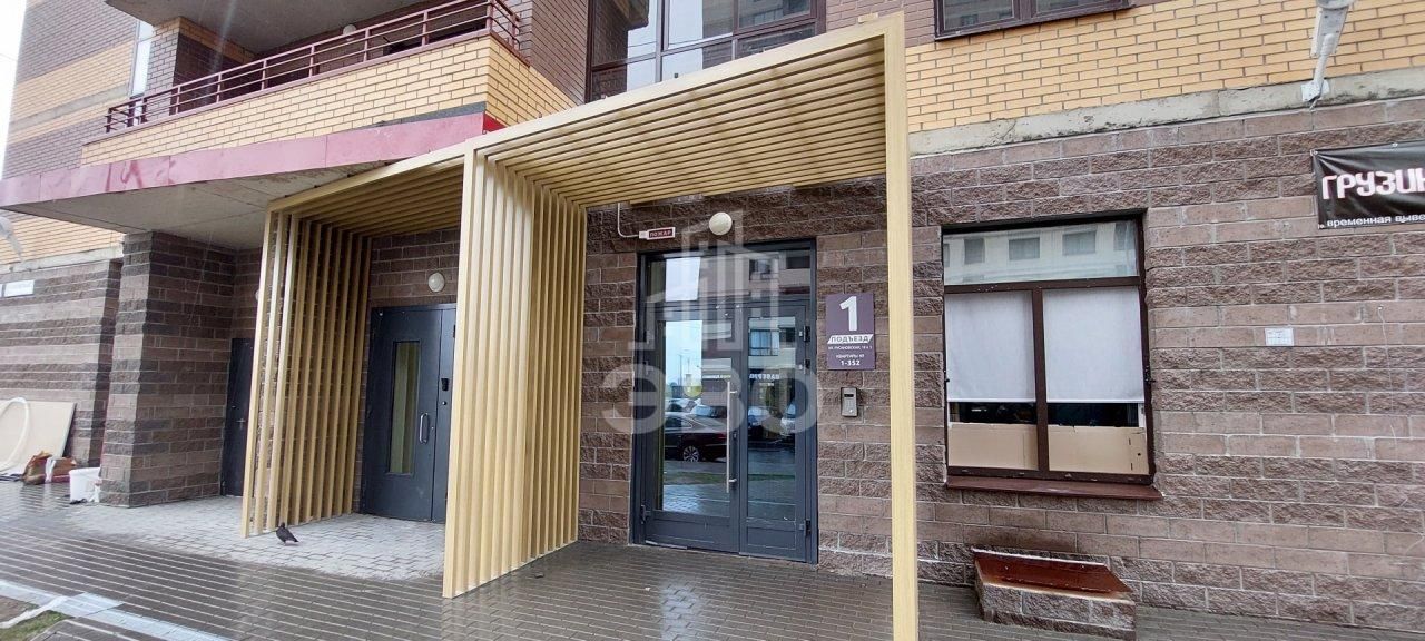 однокомнатная квартира в Санкт-Петербурге по адресу: Русановская ул., 18, к 3