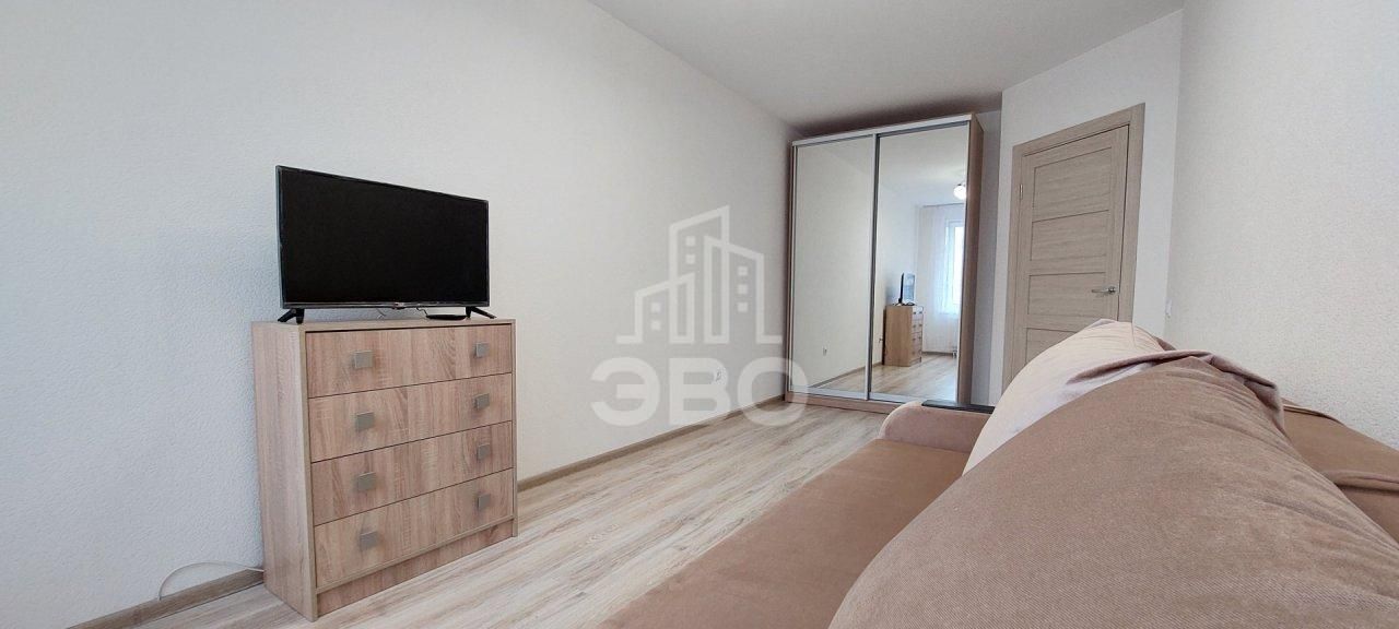 однокомнатная квартира в Санкт-Петербурге по адресу: Русановская ул., 18, к 3