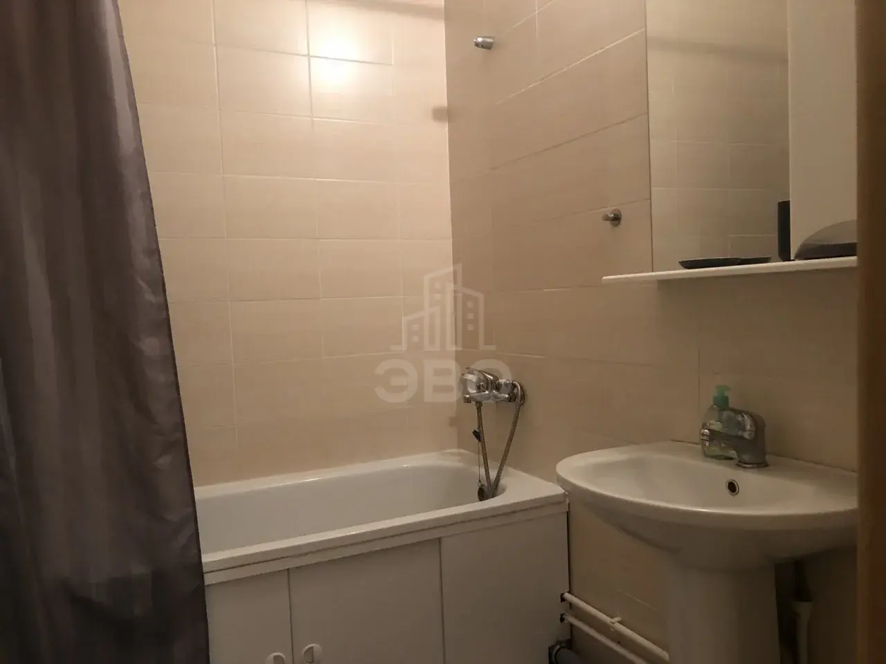 однокомнатная квартира в Санкт-Петербурге по адресу: Кушелевская дор., 3, к 13