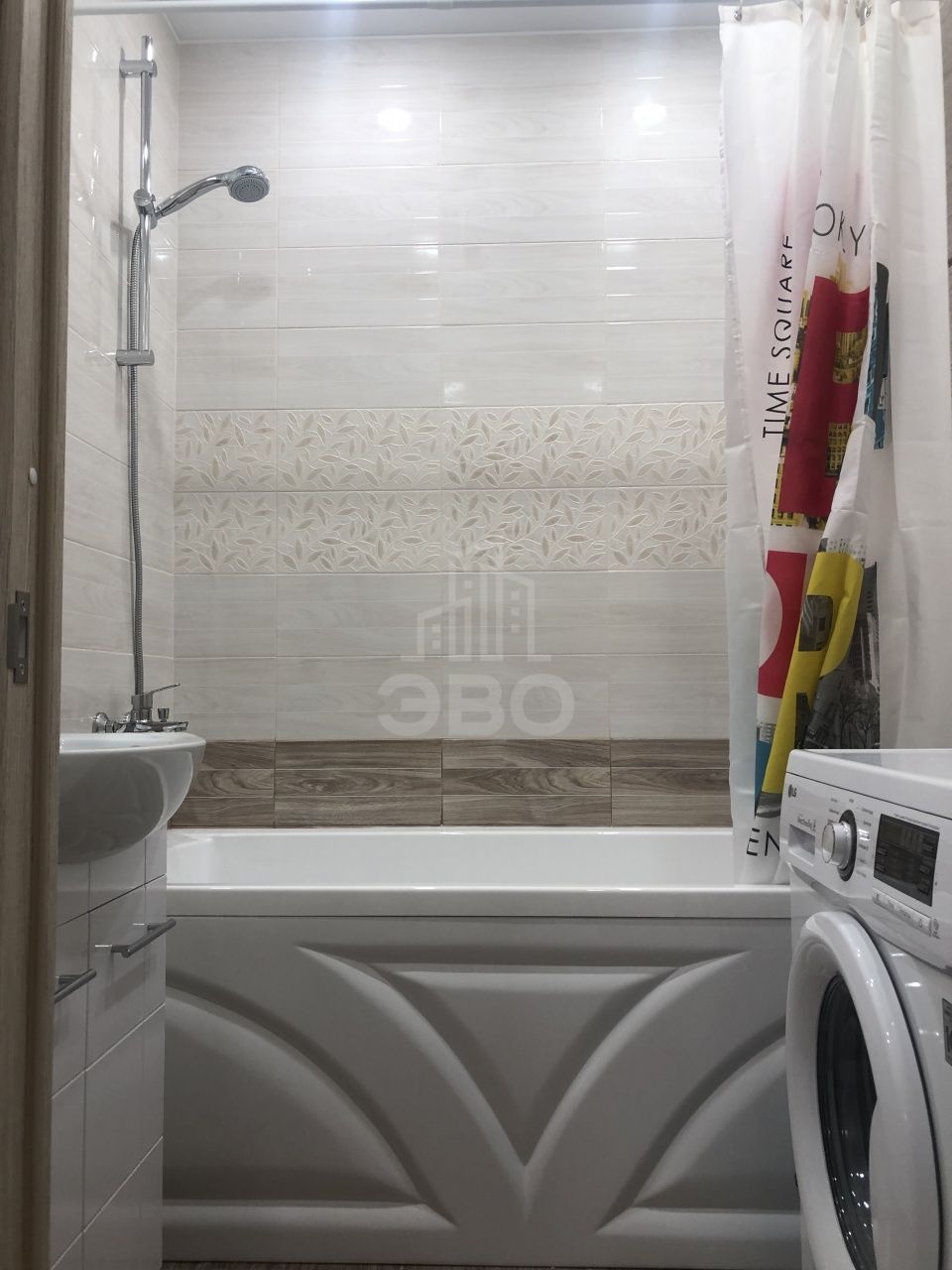 однокомнатная квартира в Санкт-Петербурге по адресу: Парфеновская ул., 7, к 1