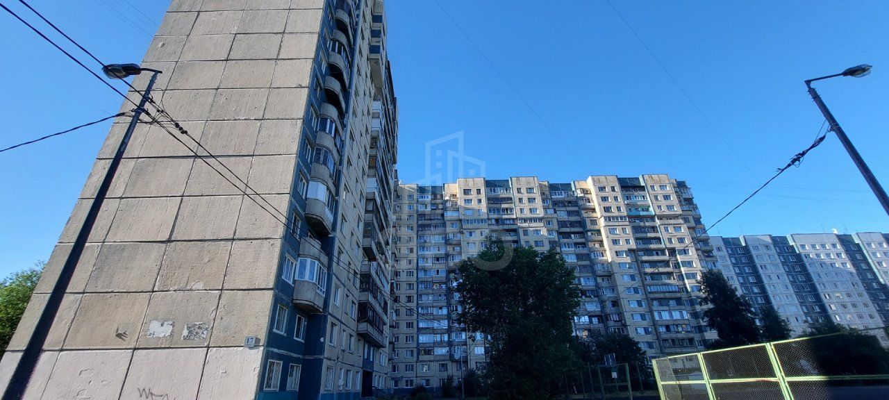 двухкомнатная квартира в Санкт-Петербурге по адресу: Индустриальный проспект, 17, к 3