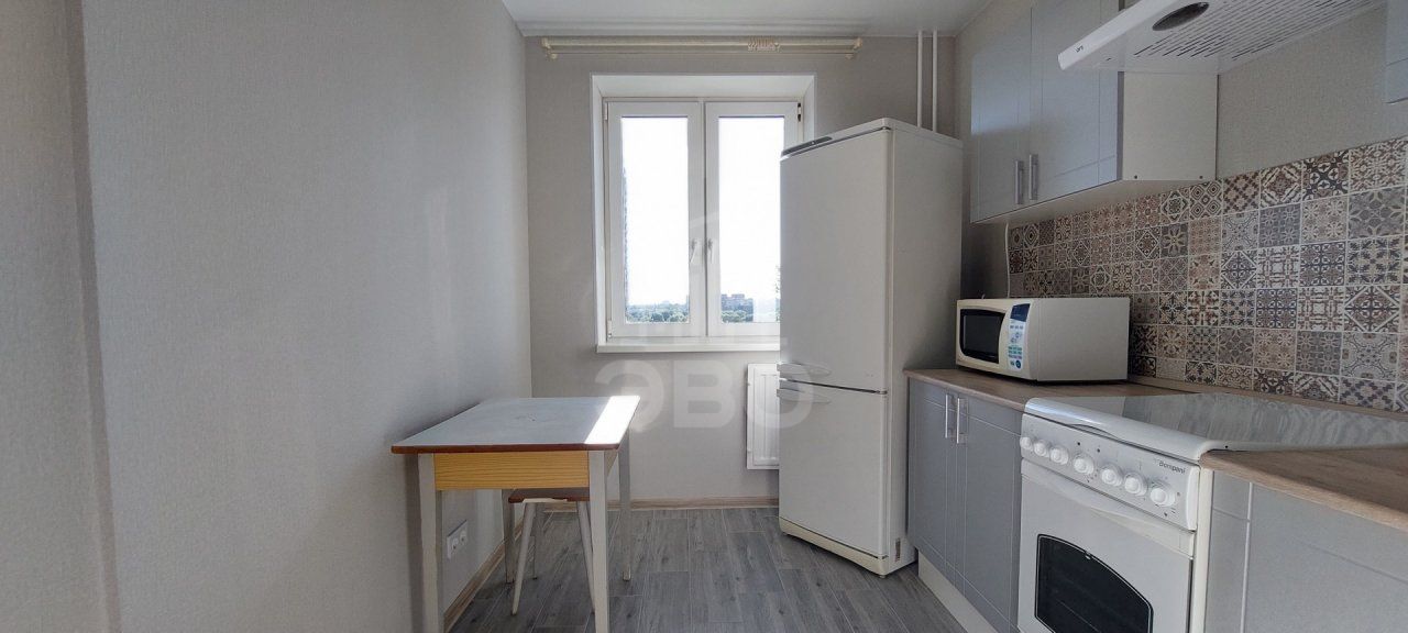 двухкомнатная квартира в Санкт-Петербурге по адресу: Индустриальный проспект, 17, к 3