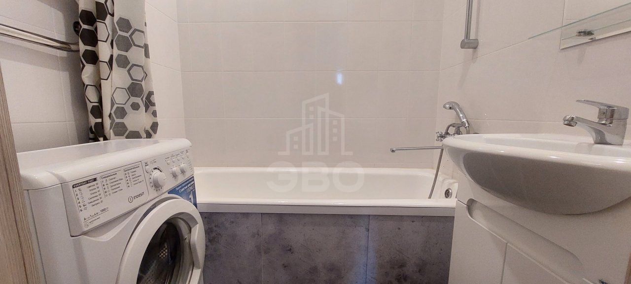 двухкомнатная квартира в Санкт-Петербурге по адресу: Индустриальный проспект, 17, к 3