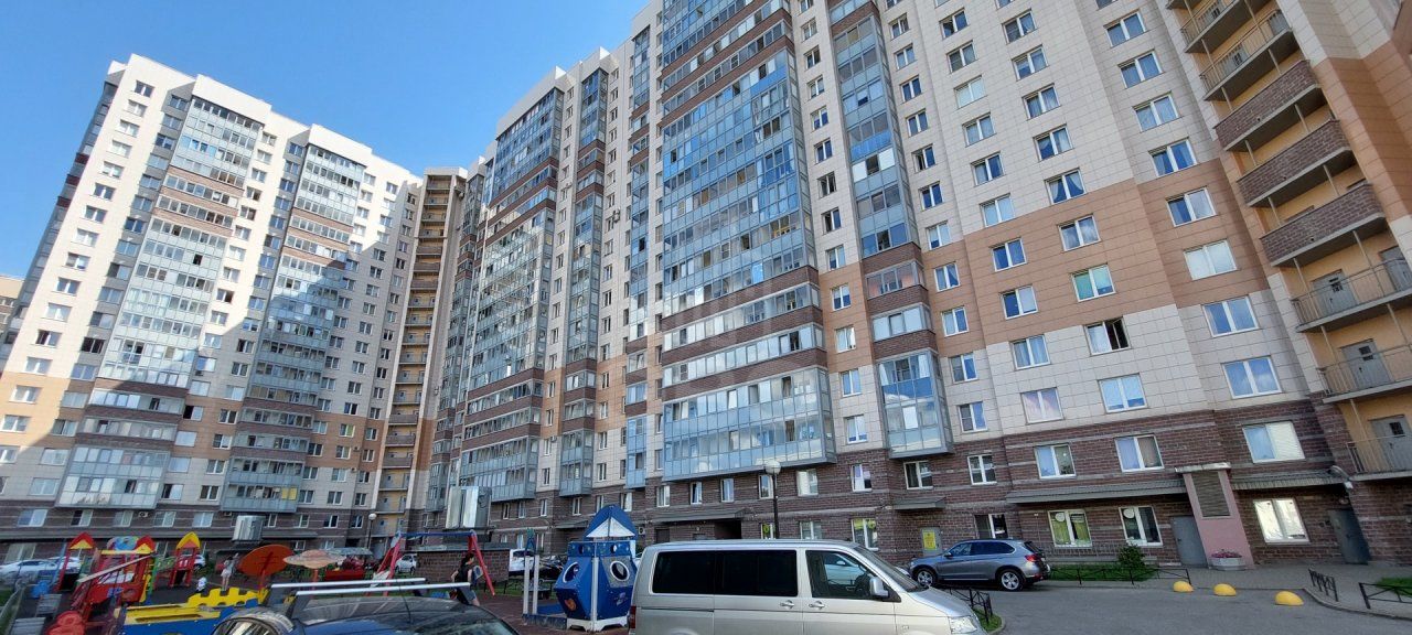 однокомнатная квартира в Санкт-Петербурге по адресу: Гжатская ул., 22, к 2