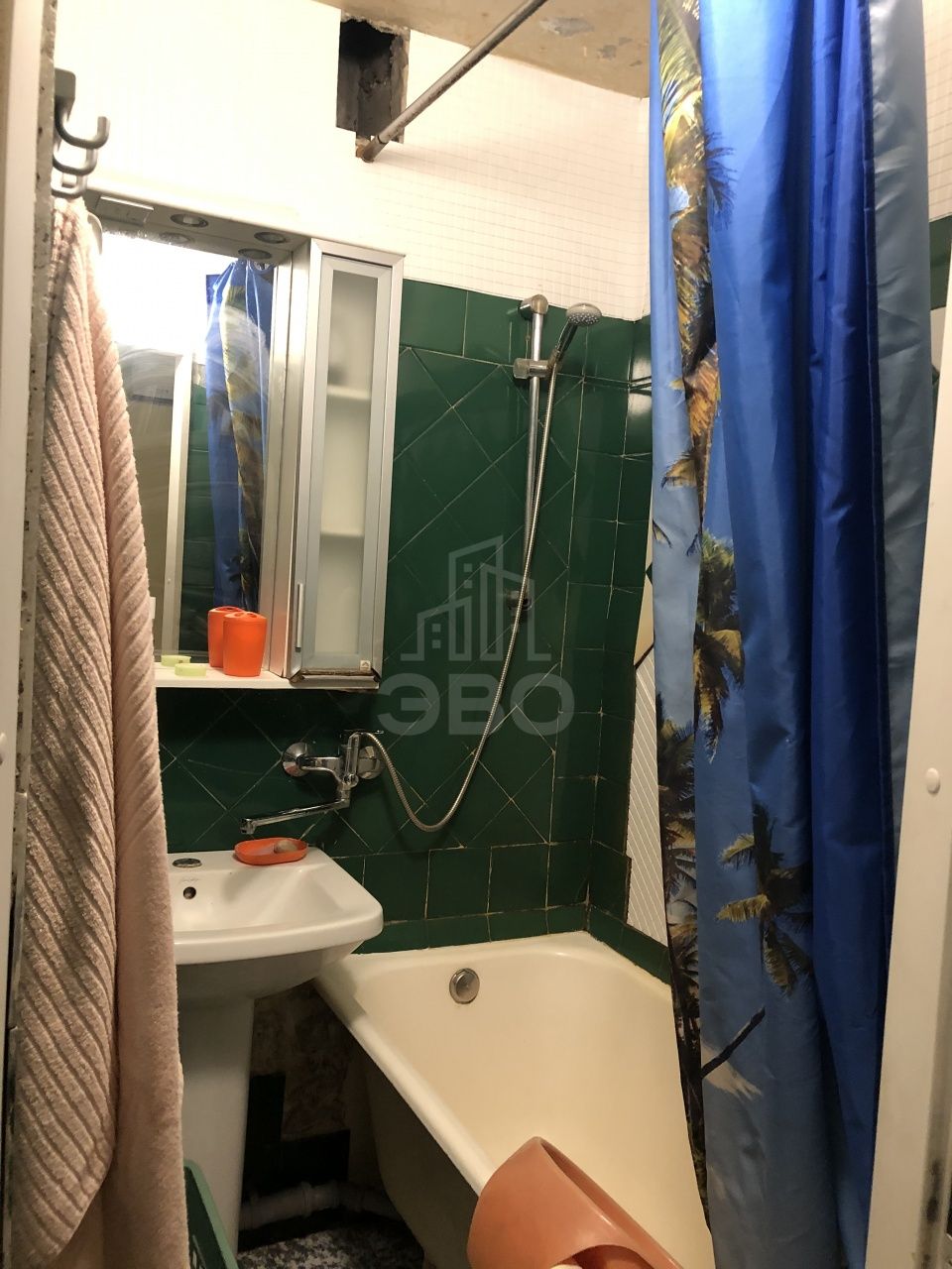 четырехкомнатная квартира в Санкт-Петербурге по адресу: Солидарности проспект, 7, к 1