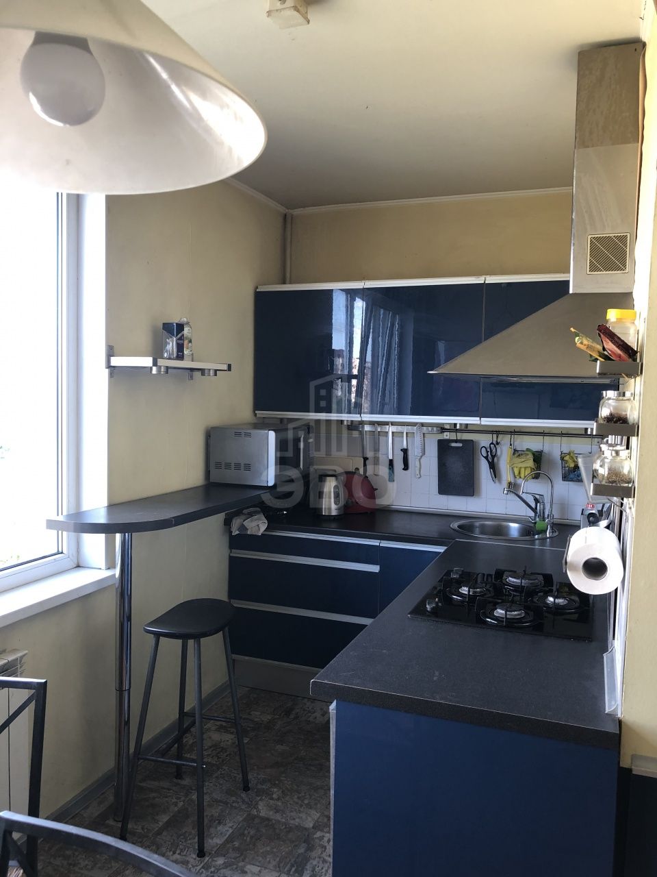 четырехкомнатная квартира в Санкт-Петербурге по адресу: Солидарности проспект, 7, к 1