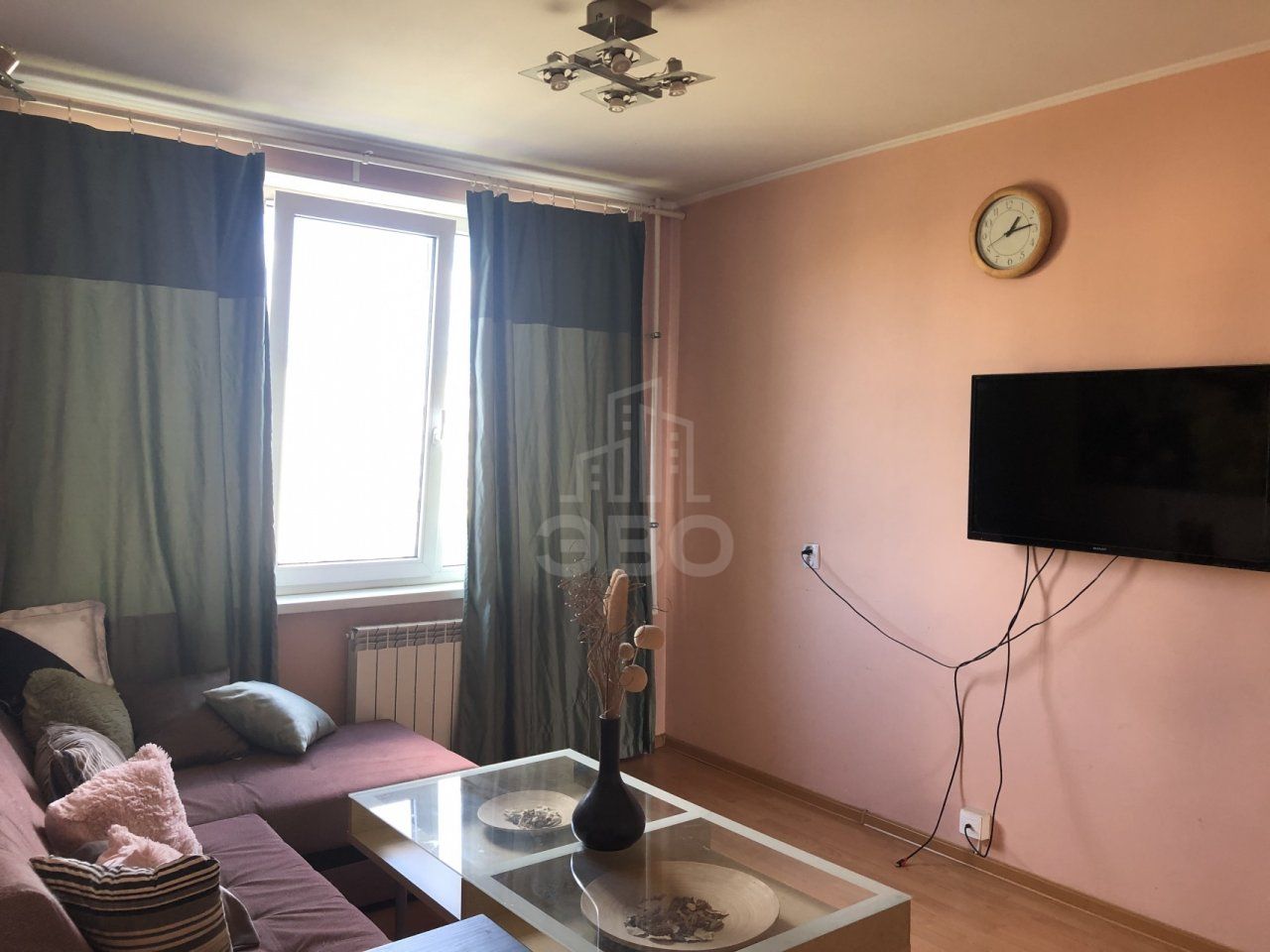 четырехкомнатная квартира в Санкт-Петербурге по адресу: Солидарности проспект, 7, к 1