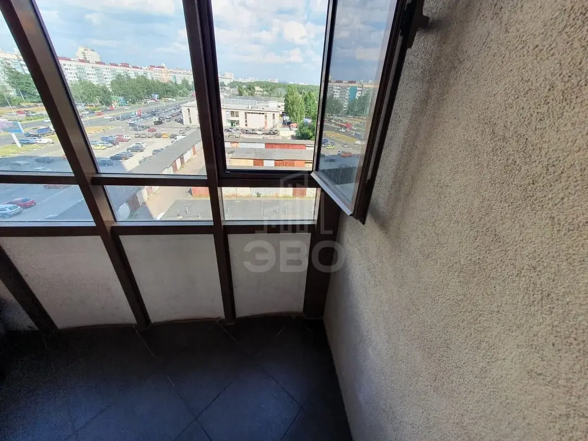 однокомнатная квартира в Санкт-Петербурге по адресу: Есенина ул., 1, к 1