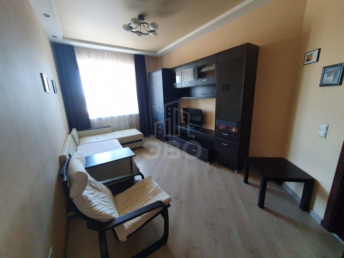 однокомнатная квартира в Санкт-Петербурге по адресу: Есенина ул., 1, к 1