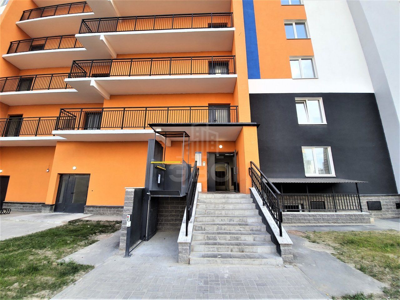 однокомнатная квартира в Санкт-Петербурге по адресу: Плесецкая ул., 10