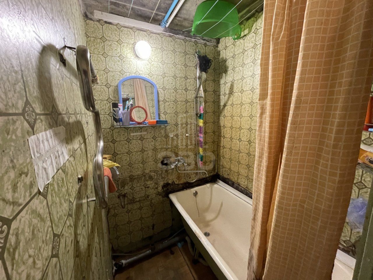 комната в Санкт-Петербурге по адресу: Дачный проспект, 8, к 4