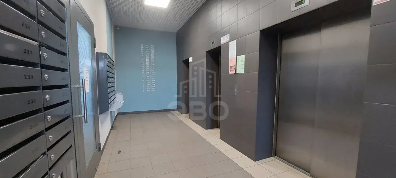 однокомнатная квартира в Санкт-Петербурге по адресу: Чарушинская ул., 10