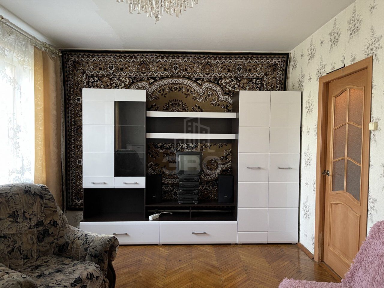 комната в Санкт-Петербурге по адресу: Малая Балканская ул., 60, к 1