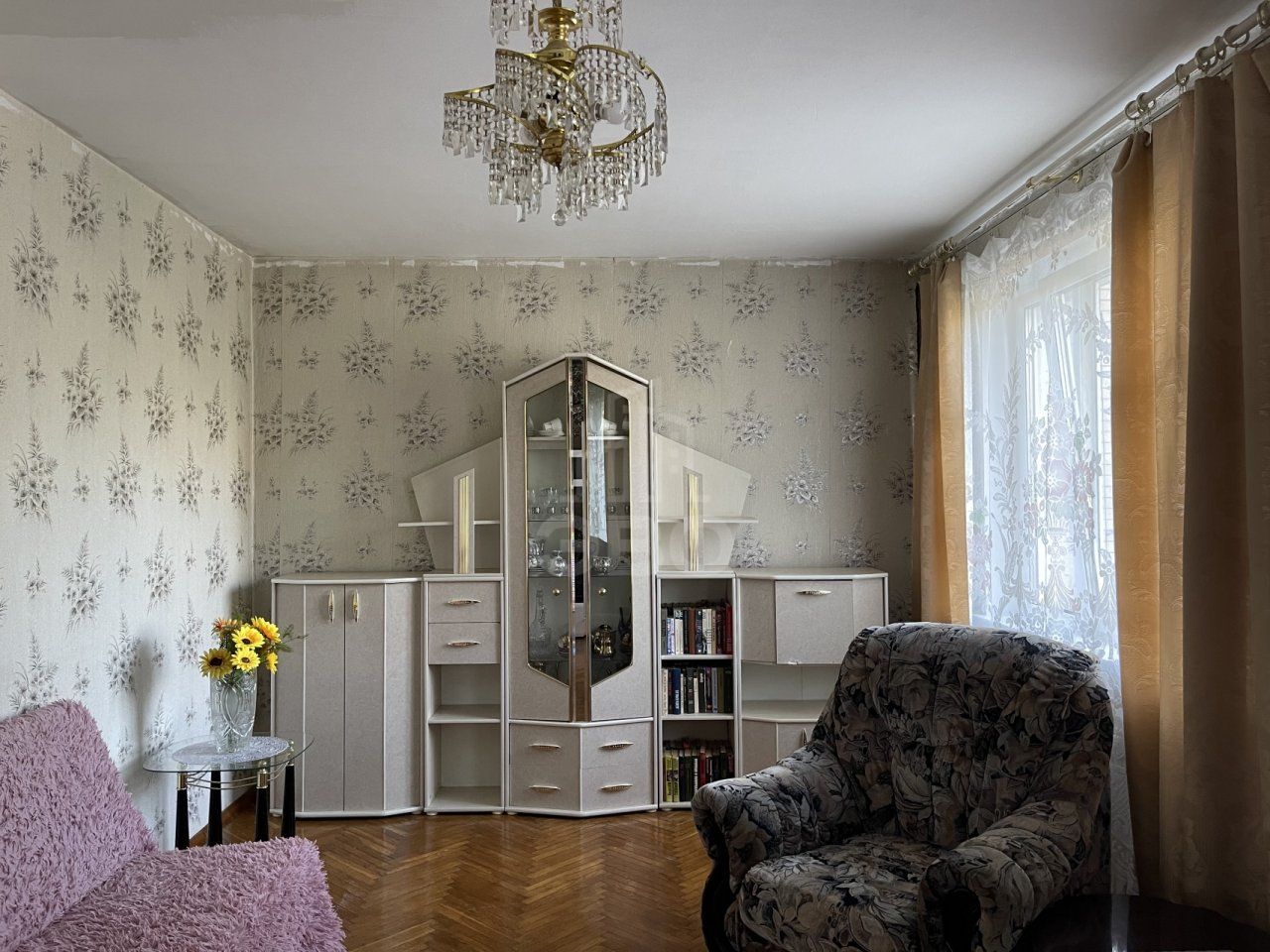 комната в Санкт-Петербурге по адресу: Малая Балканская ул., 60, к 1