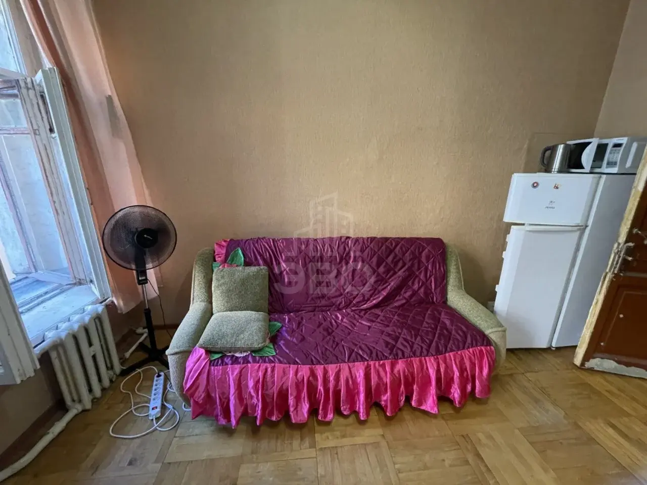 комната в Санкт-Петербурге по адресу: Серпуховская ул., 21
