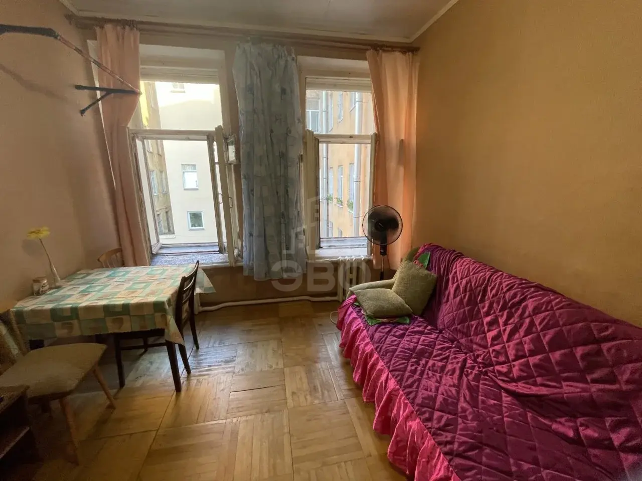 комната в Санкт-Петербурге по адресу: Серпуховская ул., 21
