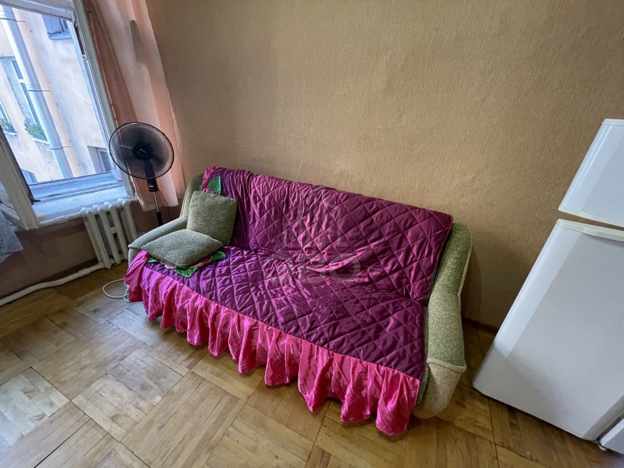 комната в Санкт-Петербурге по адресу: Серпуховская ул., 21