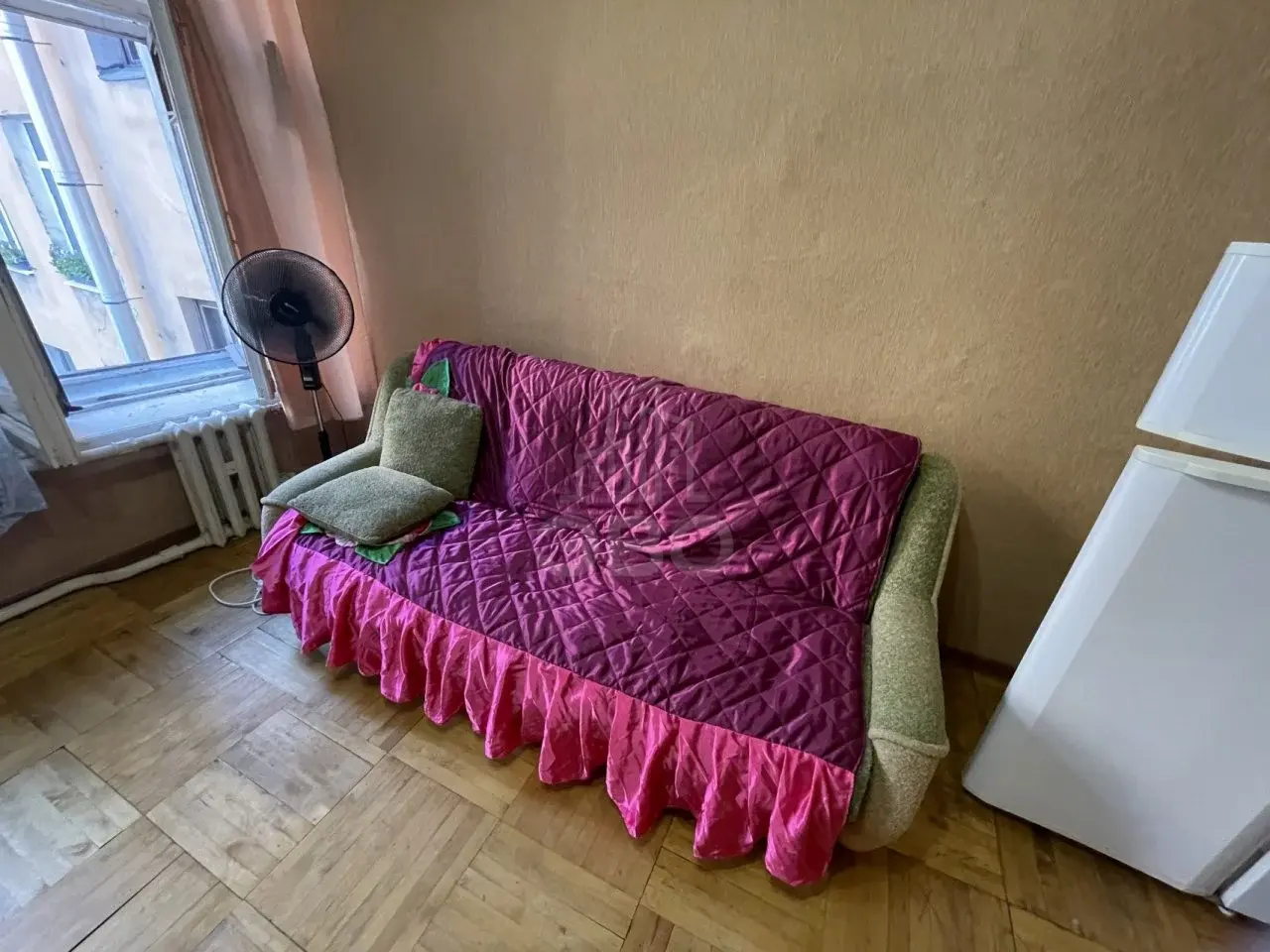 комната в Санкт-Петербурге по адресу: Серпуховская ул., 21