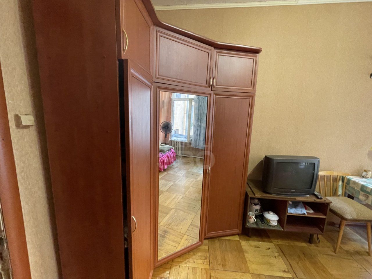 комната в Санкт-Петербурге по адресу: Серпуховская ул., 21