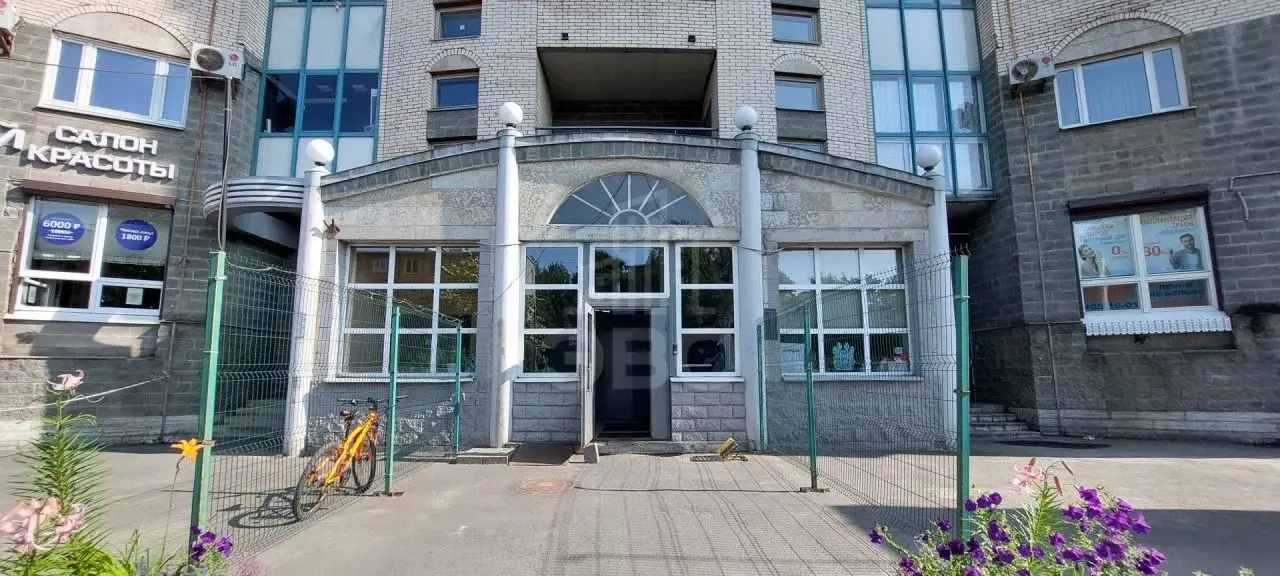 двухкомнатная квартира в Санкт-Петербурге по адресу: Торжковская ул., 13, к 1