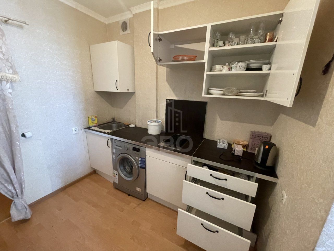 однокомнатная квартира в Санкт-Петербурге по адресу: Октябрьская наб., 126, к 2