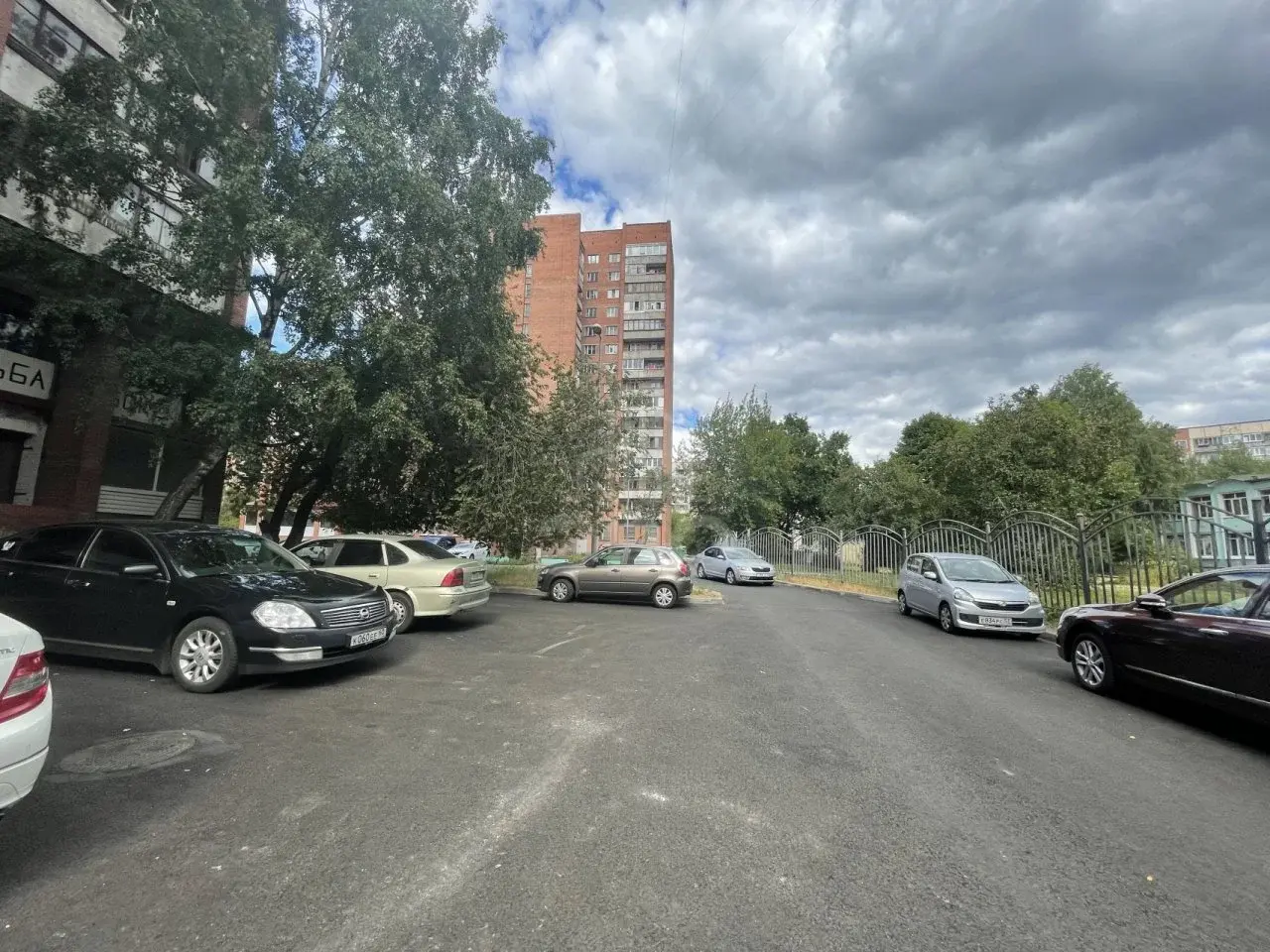 комната в Санкт-Петербурге по адресу: Ударников проспект, 17, к 1