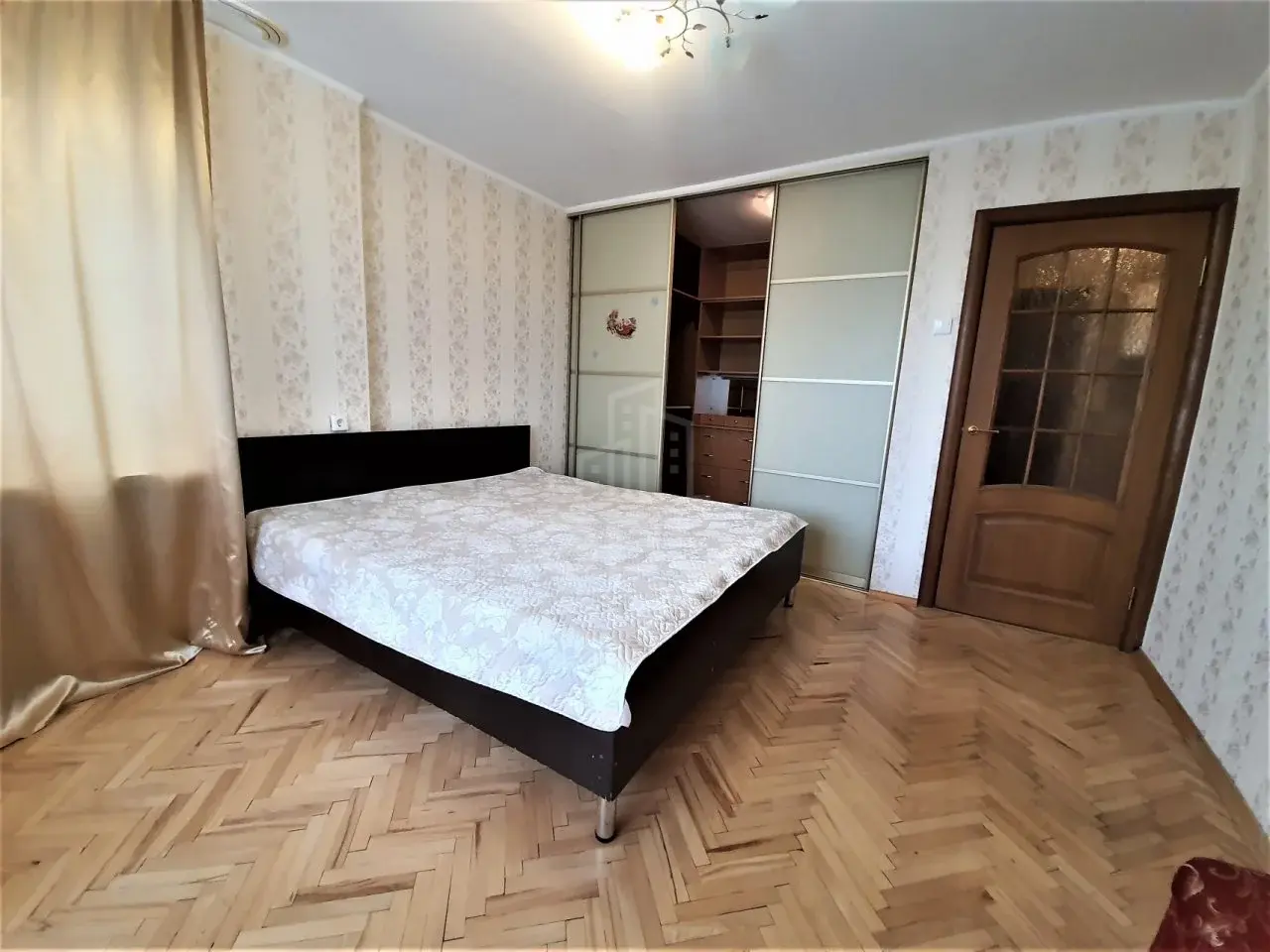 однокомнатная квартира в Санкт-Петербурге по адресу: Руставели ул., 58, к 1