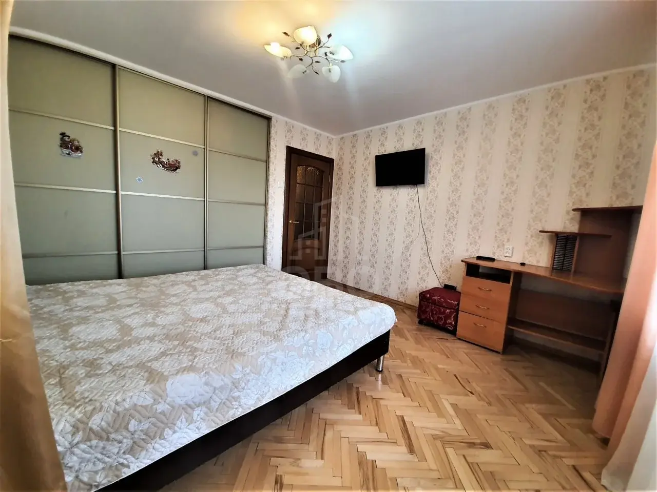 однокомнатная квартира в Санкт-Петербурге по адресу: Руставели ул., 58, к 1