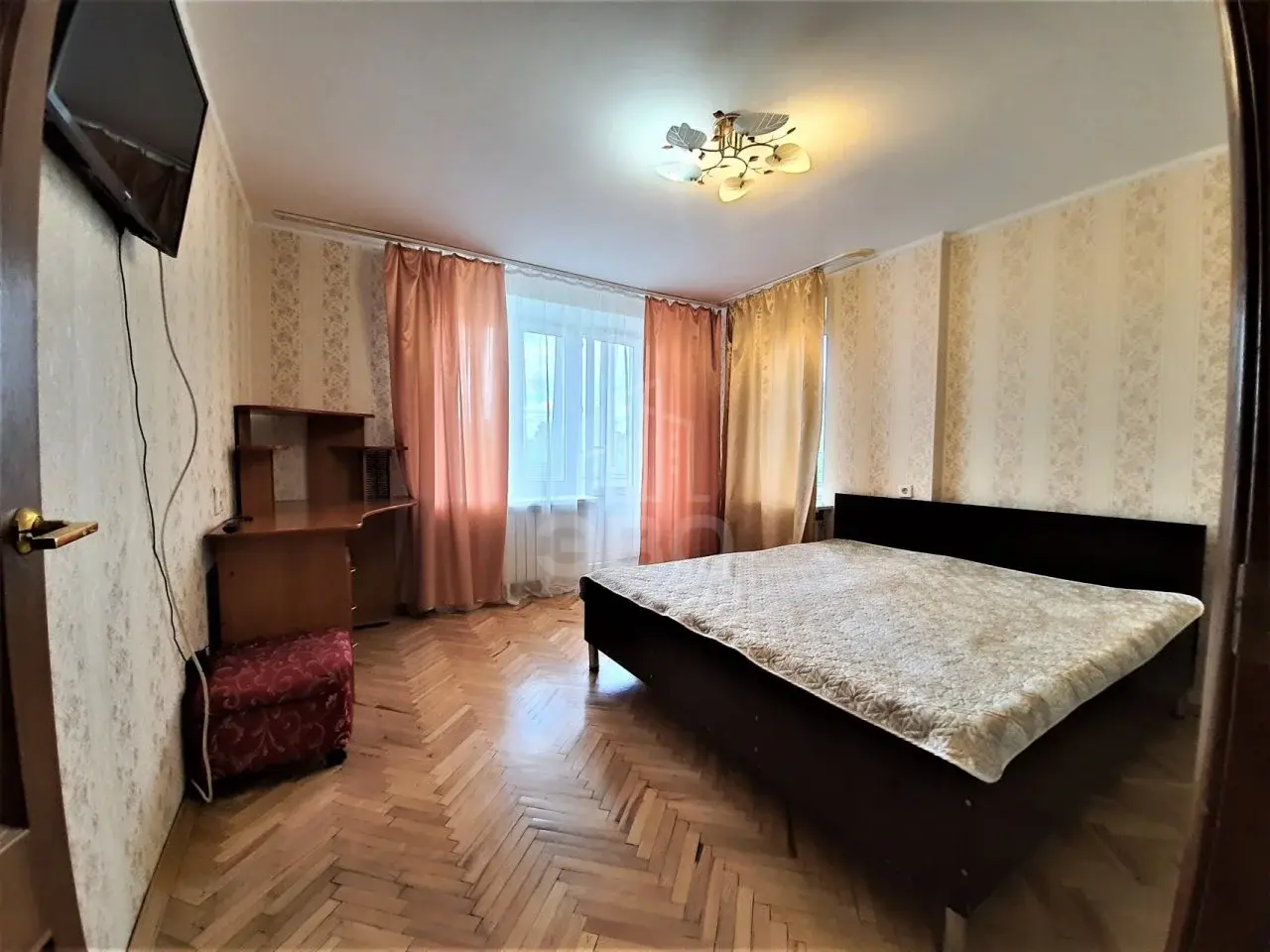 однокомнатная квартира в Санкт-Петербурге по адресу: Руставели ул., 58, к 1